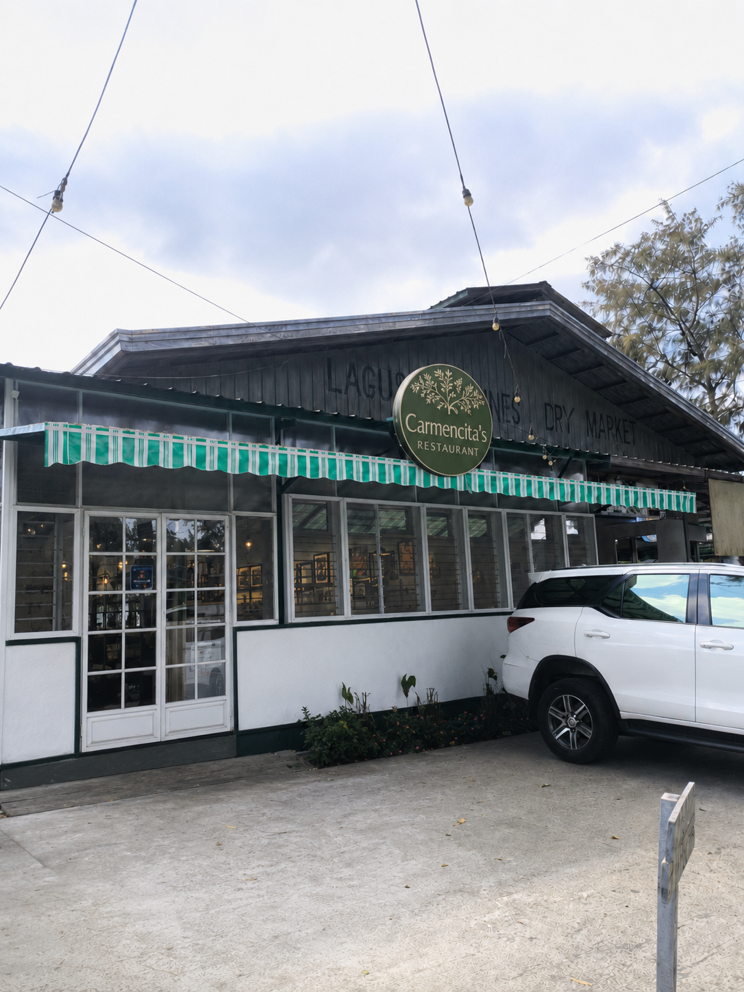 Carmencita's 4120 Restaurant Gallery, Tagaytay City